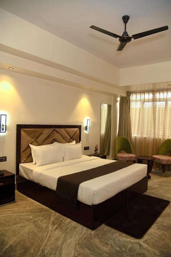 Cloud Social Hotel Shillong Buitenkant foto