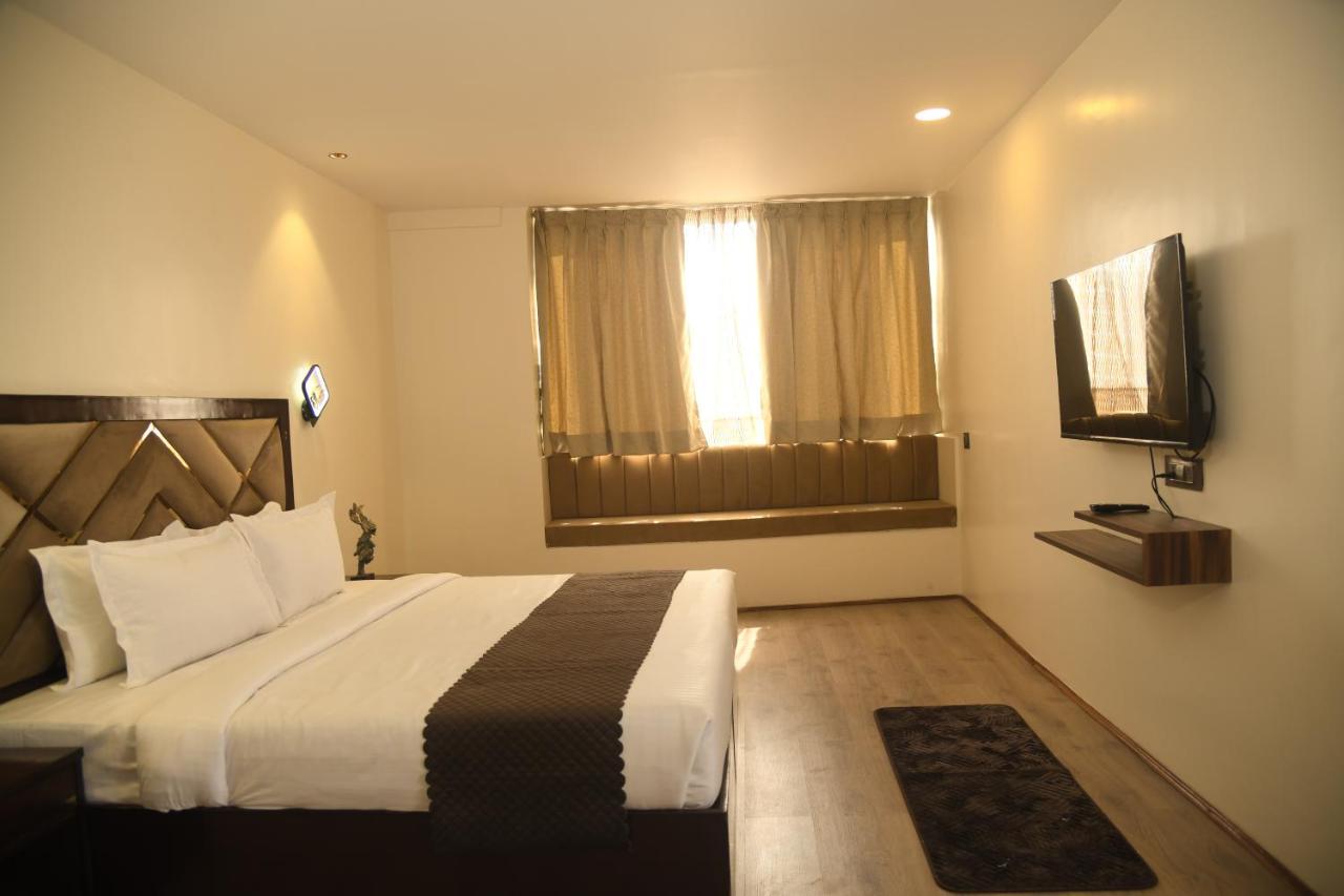 Cloud Social Hotel Shillong Buitenkant foto