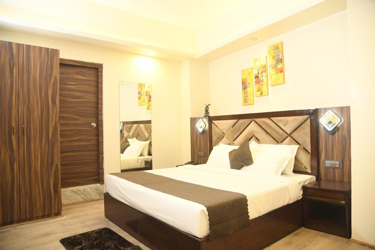 Cloud Social Hotel Shillong Buitenkant foto